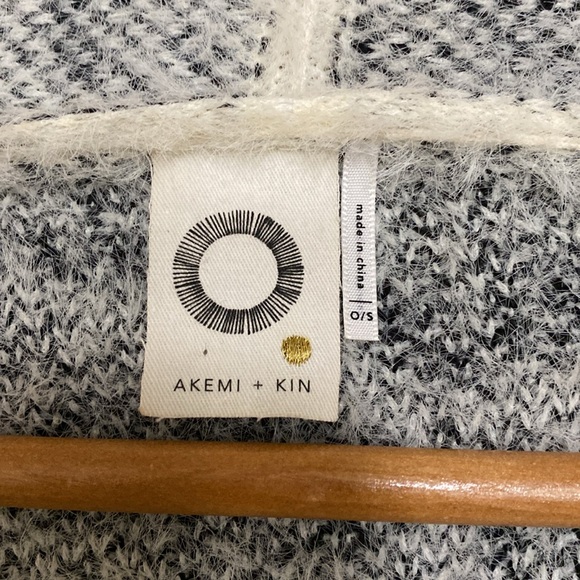 Anthropologie Akemi and Kin Sigrid Python Print Duster Cardigan Sweater - Picture 4 of 9